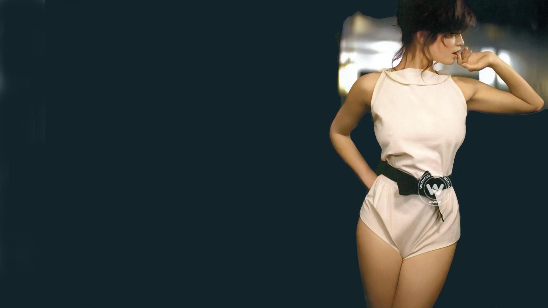 Gemma Arterton Latest Hot Wallpapers | actress gemma arterton latest hot stills | Gorgeous wallpapers of gemma arterton | Wallpaper 8of 12